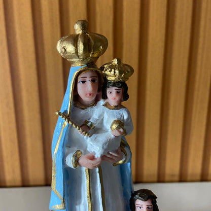 IMAGEM DE RESINA NACIONAL NOSSA SENHORA DA PENHA MOD2 15CM (1 UNIDADE)
