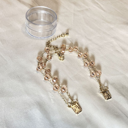 PULSEIRA ESCAPULARIO CRISTAL ROSA TRANSPARENTE (3 UNIDADES)