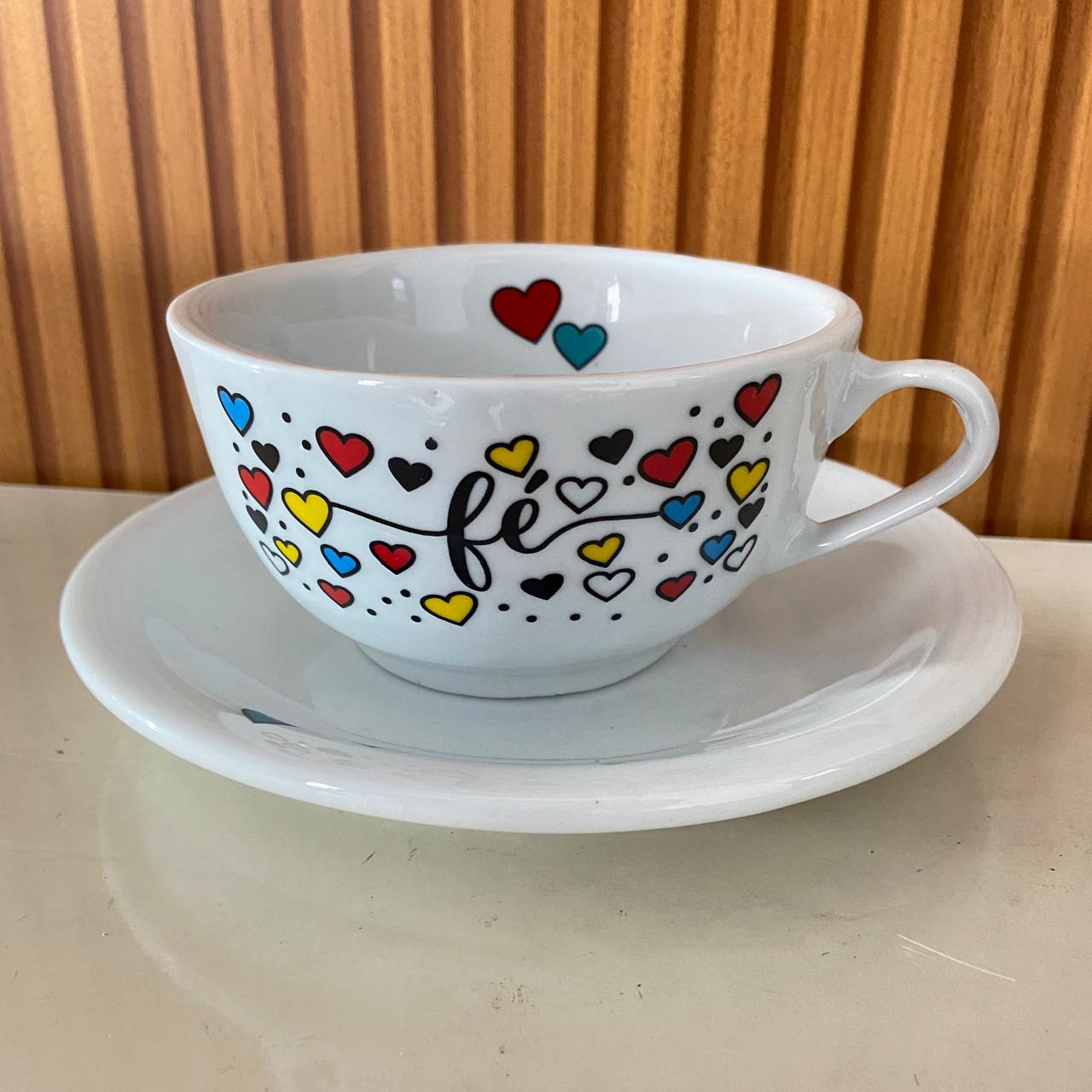 TIGELA DE PORCELANA COM ALÇA FÉ + PRATO 500ML (1 UNIDADE)