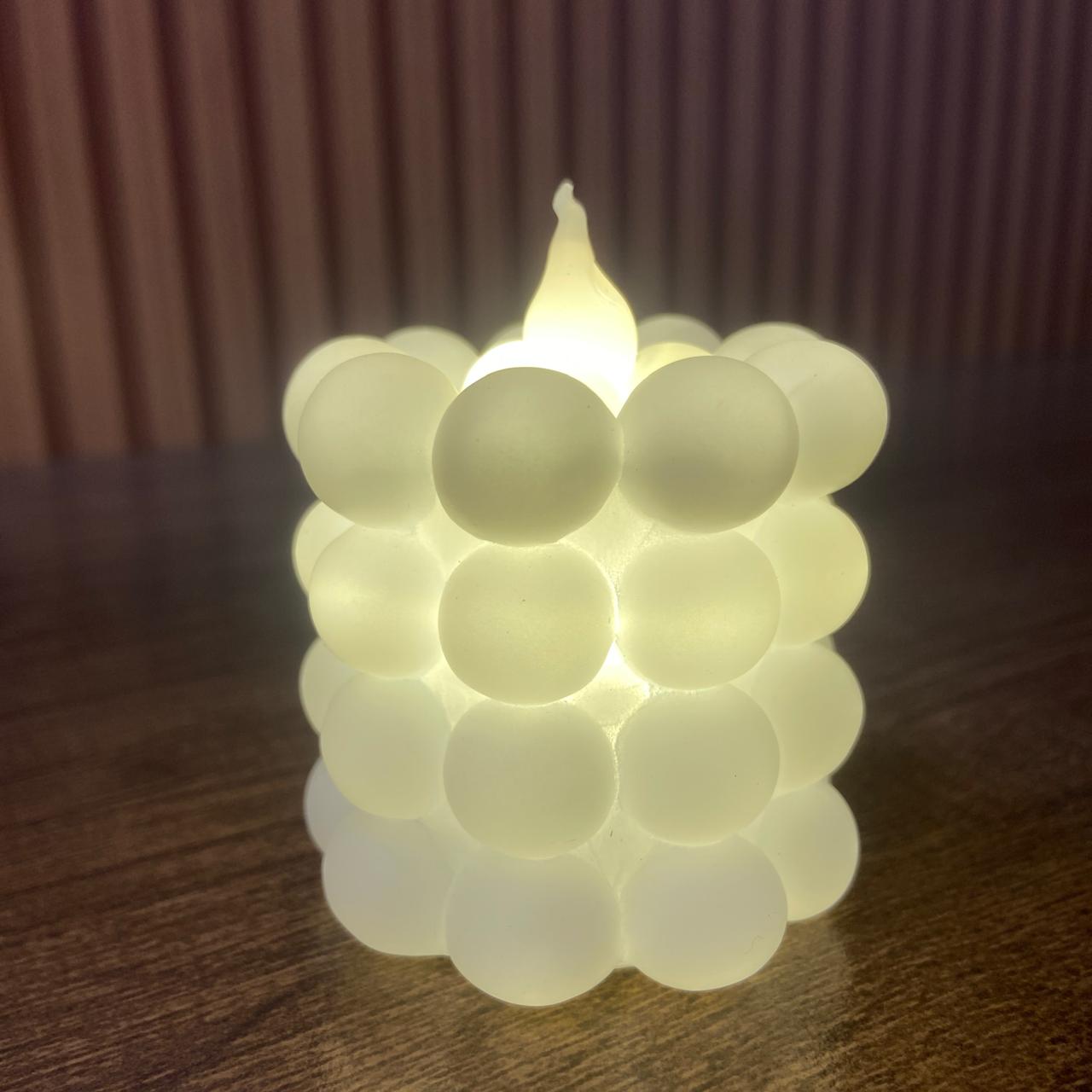 VELA ELETRÔNICA DECORADA - BOLINHAS 7,5CM ( 1 UNIDADES)