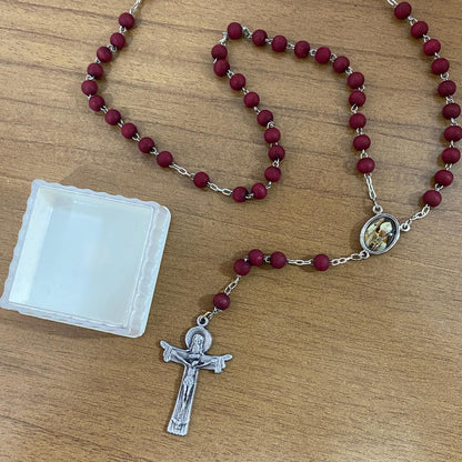 TERÇO PERFUMADO NOSSA SENHORA DE FÁTIMA E PAPA JOÃO PAULO II 06MM (1 UNIDADE)