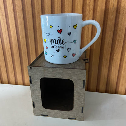 CANECA DE PORCELANA MÃE EU TE AMO COM CAIXA MDF (1 UNIDADE)