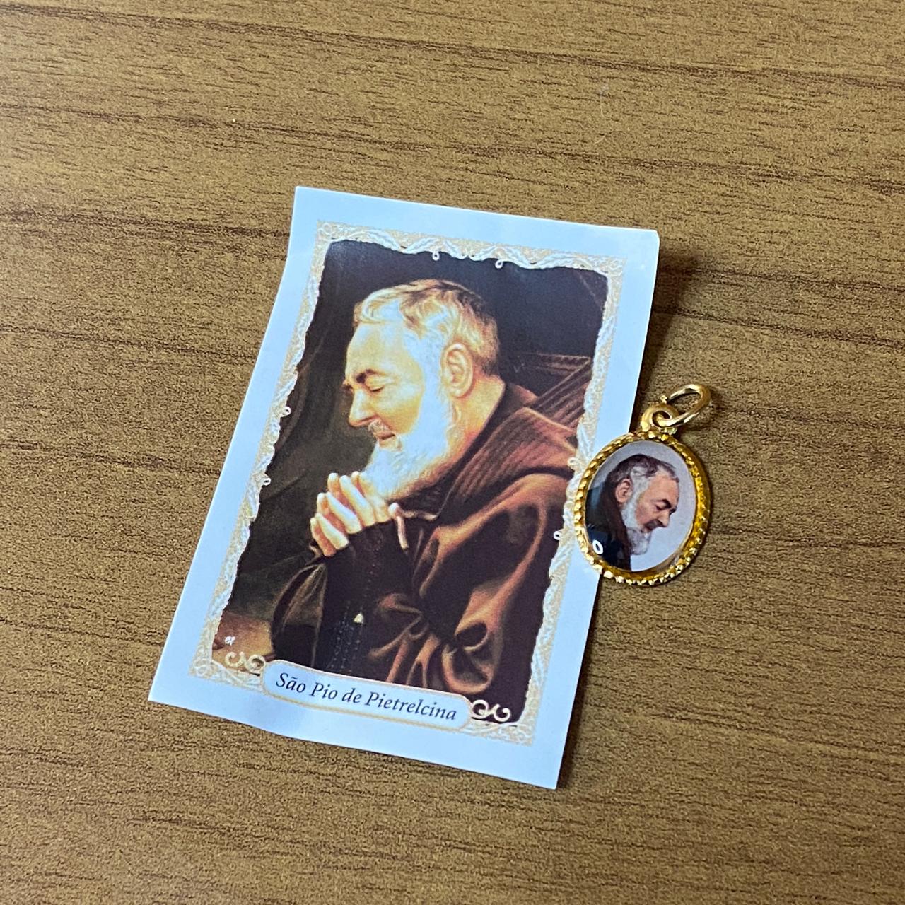 MEDALHA ALUMÍNIO SANTO PADRE PIO (36 UNIDADES)