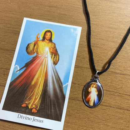 CORDÃO COM MEDALHA RESINADA JESUS MISERICORDIOSO (1 UNIDADES)