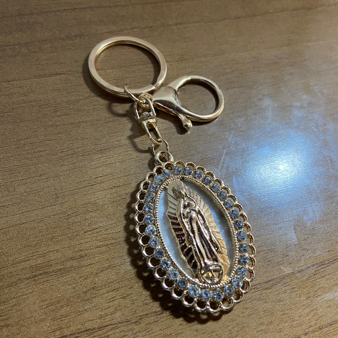 CHAVEIRO LUXO NOSSA SENHORA DE GUADALUPE MADREPÉROLA COM STRASS (6 UNIDADES)