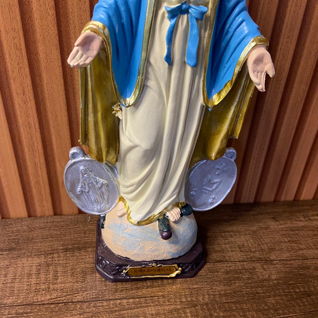 IMAGEM DE RESINA IMPORTADA NOSSA SENHORA DAS GRAÇAS MEDALHA MILAGROSA 29CM (1 UNIDADE)