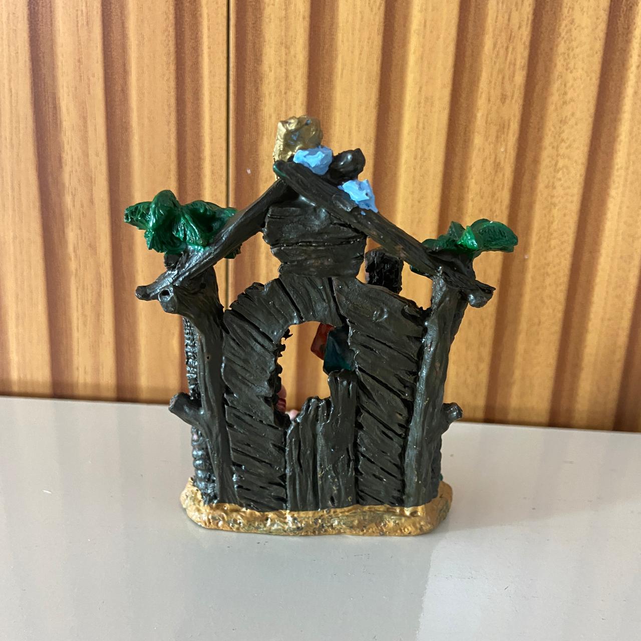 IMAGEM DE RESINA NACIONAL PRESÉPIO ÚNICO CABANA 11CM (1 UNIDADE)