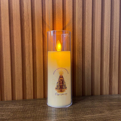 VELA ELETRÔNICA NO COPO DE ACRÍLICO NOSSA SENHORA APARECIDA 15CM (1 UNIDADE)