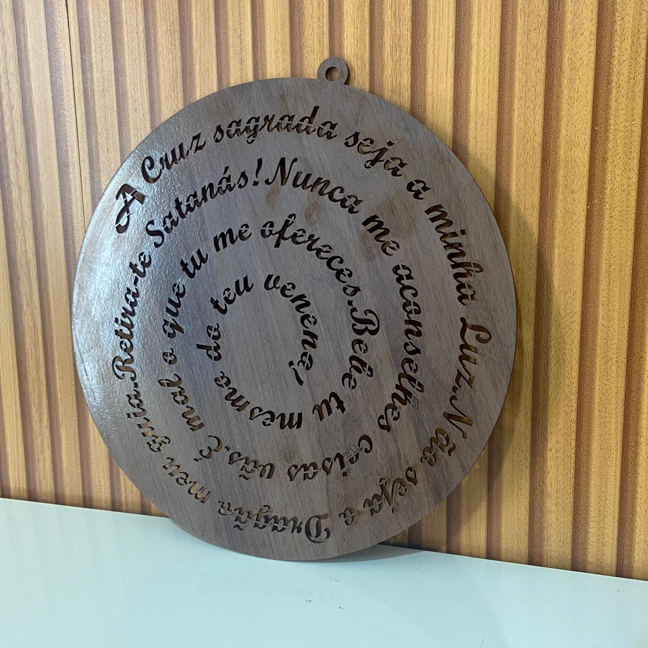 MANDALA MDF TABACO ORAÇÃO DE SÃO BENTO 30CM (1 UNIDADE)