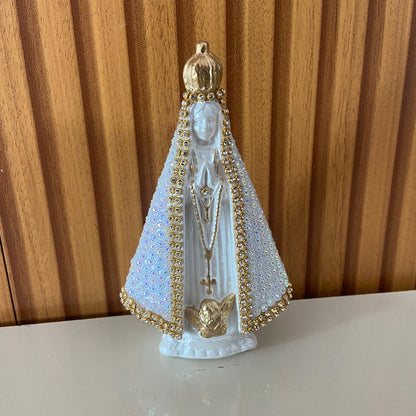 IMAGEM DE GESSO NOSSA SENHORA APARECIDA BRANCA COM STRASS BRANCO 14CM (1 UNIDADE)
