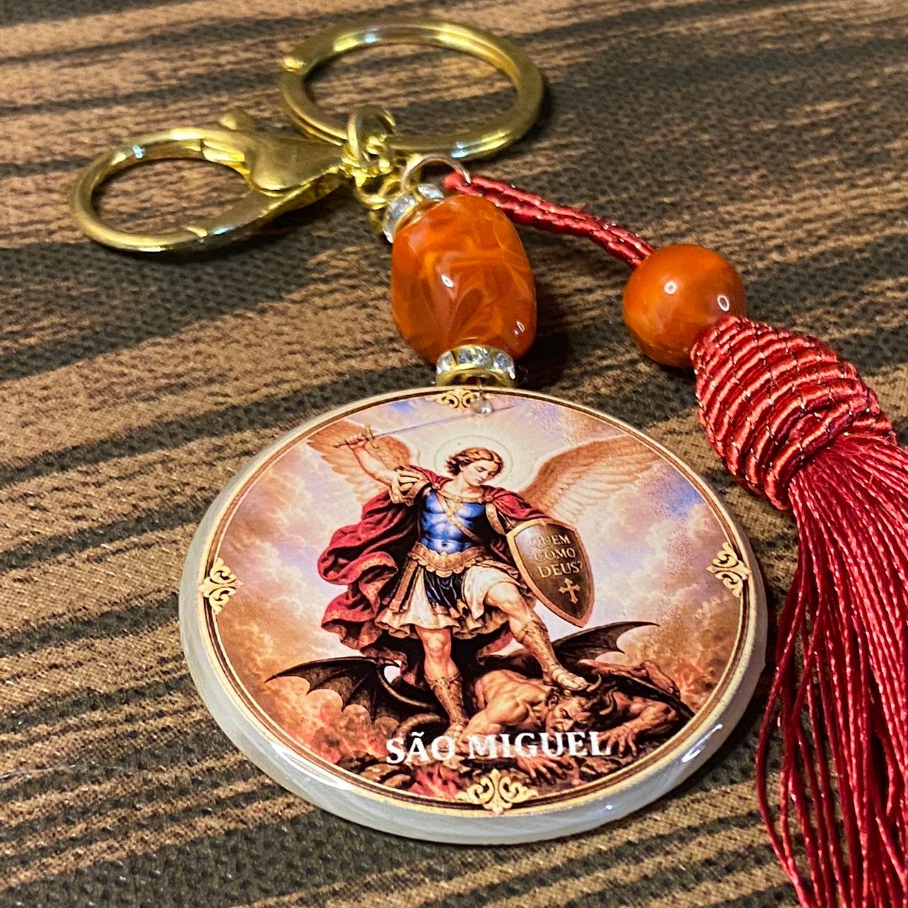 CHAVEIRO LUXO MEDALHA RESINADA SÃO MIGUEL ARCANJO  (1 UNIDADE)