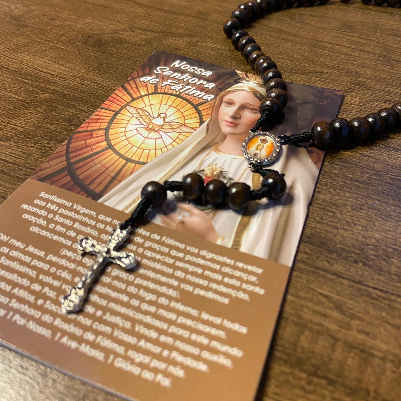 TERÇO DE MADEIRA NOSSA SENHORA DE FÁTIMA 8MM (1 UNIDADE)