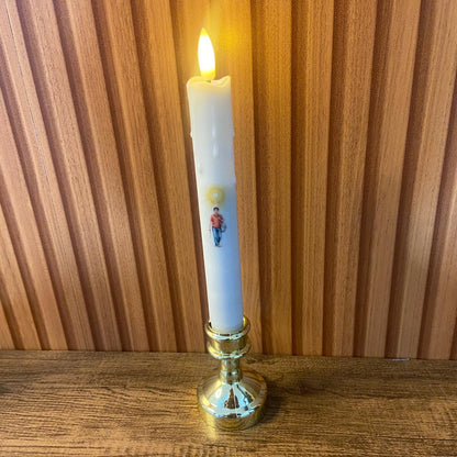 VELA ELETRÔNICA PALITO COM PEDESTAL SÃO CARLO ACUTIS 25CM (1 UNIDADE)