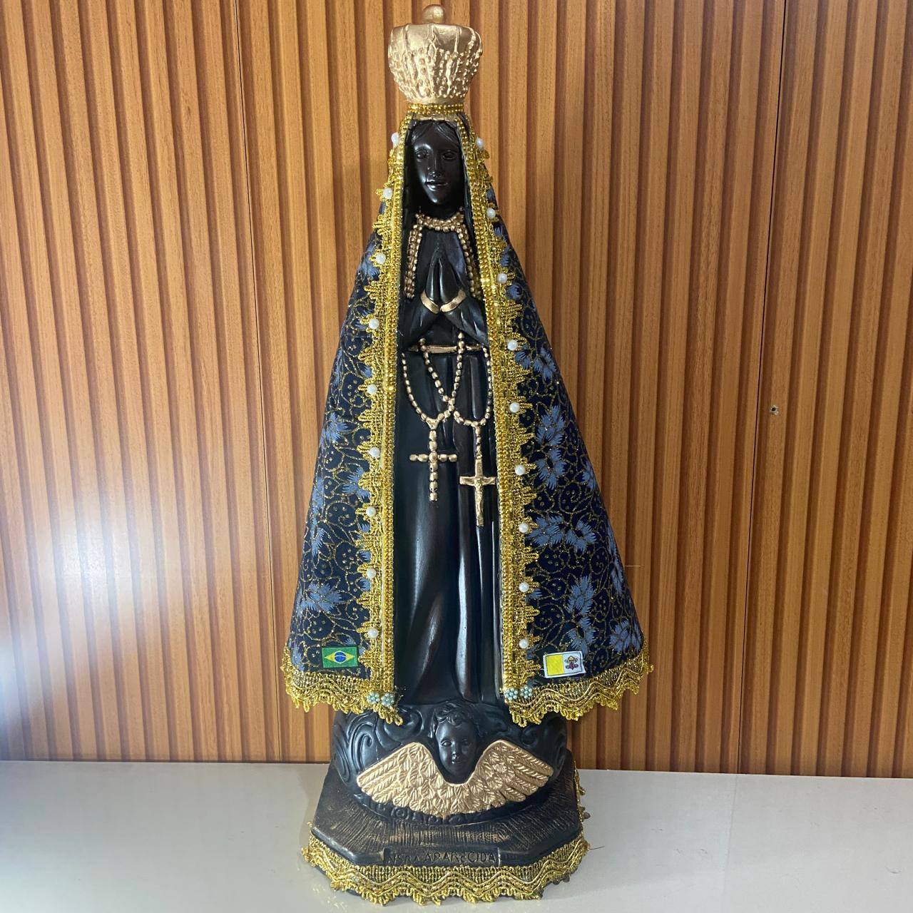 IMAGEM DE GESSO NOSSA SENHORA APARECIDA COM MANTO 65CM MOD2 (1 UNIDADE)
