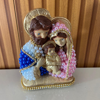 BUSTO DE GESSO SAGRADA FAMÍLIA COLORIDO COM PÉROLA E STRASS 13CM MOD 2 (1 UNIDADE)