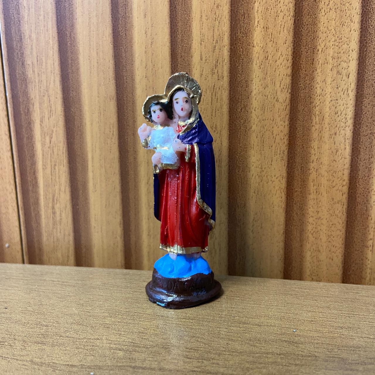 IMAGEM DE RESINA NACIONAL NOSSA SENHORA DA SAÚDE 07CM (6 UNIDADES)