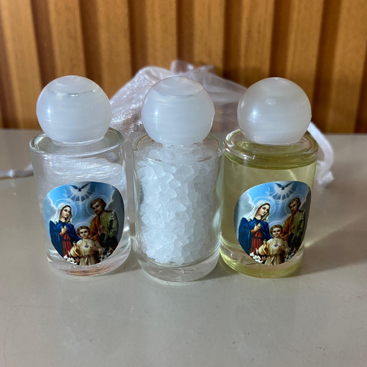 KIT AGUA SAL E ÓLEO SAGRADA FAMÍLIA  (1 UNIDADE)