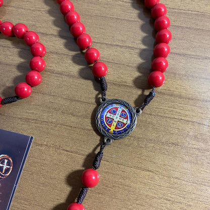 TERÇO PÉROLA VERMELHO CAMPISTA MEDALHA SÃO BENTO 10MM (1 UNIDADE)