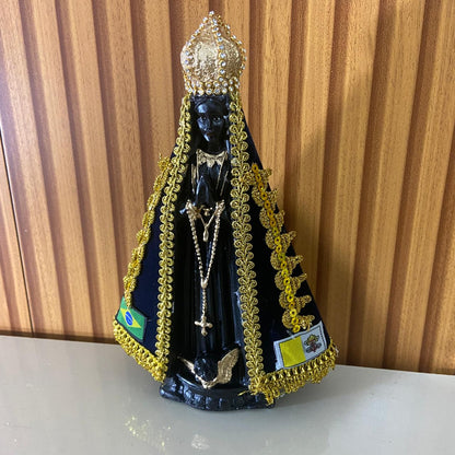 IMAGEM DE GESSO NOSSA SENHORA APARECIDA COM MANTO E STRASS 22CM (1 UNIDADE)