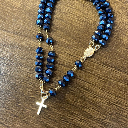 TERÇO PULSEIRA CRISTAL NOSSA SENHORA APARECIDA AZUL PETRÓLEO  (3 UNIDADES)