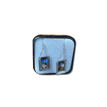 ESCAPULÁRIO INOX RESINADO COLORIDO SAGRADO CORAÇÃO DE JESUS E SÃO SEBASTIÃO  (6 UNIDADES)