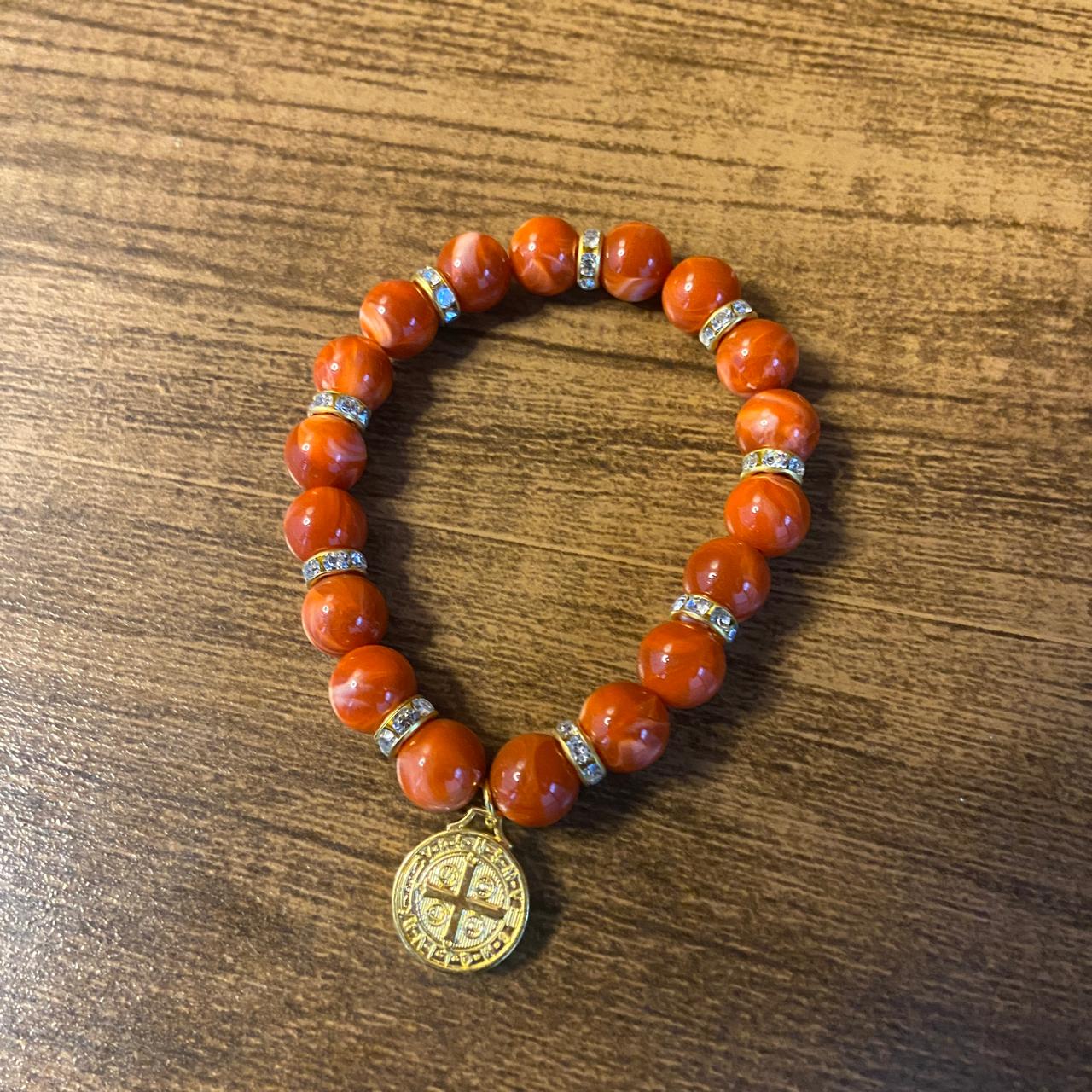 PULSEIRA PÉROLA MEDALHA DE SÃO BENTO 10MM MOD-6 (03 UNIDADES)