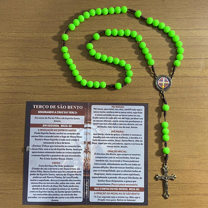 TERÇO PÉROLA VERDE CAMPISTA MEDALHA SÃO BENTO 10MM (1 UNIDADE)