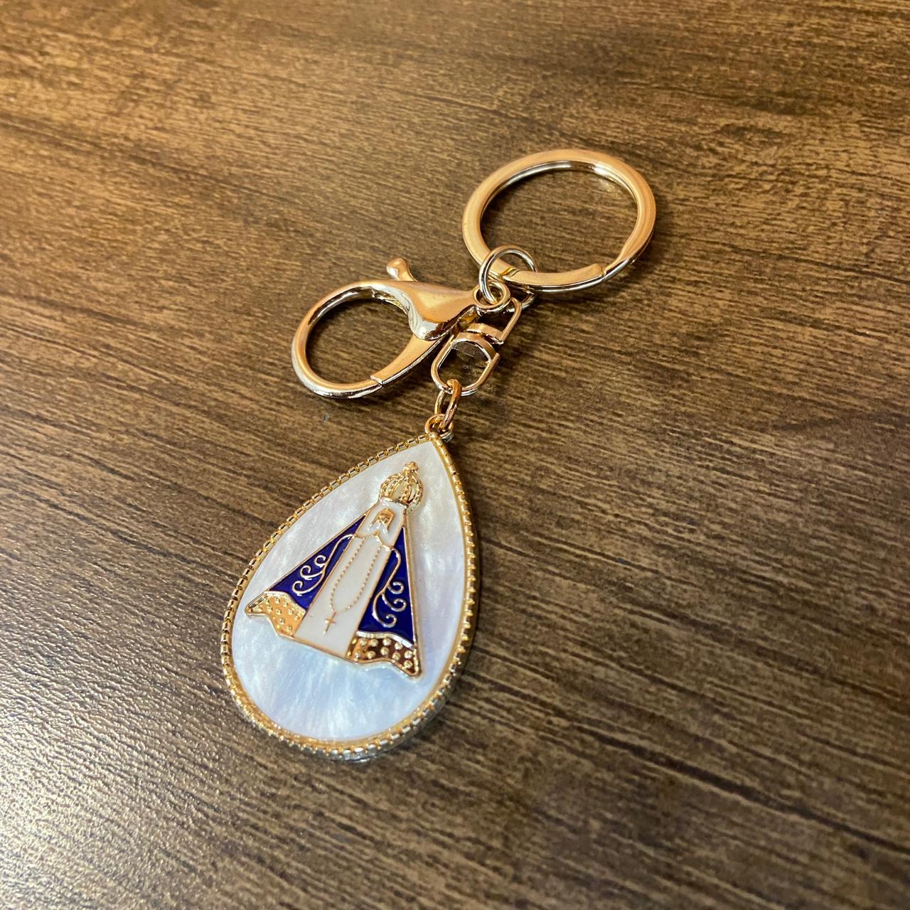 CHAVEIRO LUXO NOSSA SENHORA APARECIDA GOTA MADREPÉROLA MOD2 (6 UNIDADES)