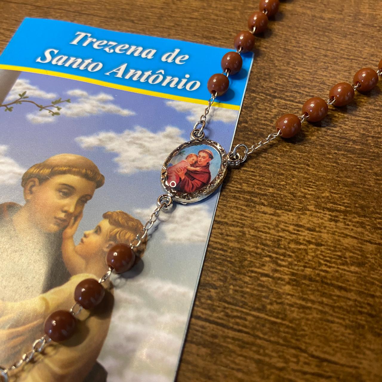 TERÇO PÉROLA MARROM SANTO ANTÔNIO 06MM  (1 UNIDADE)