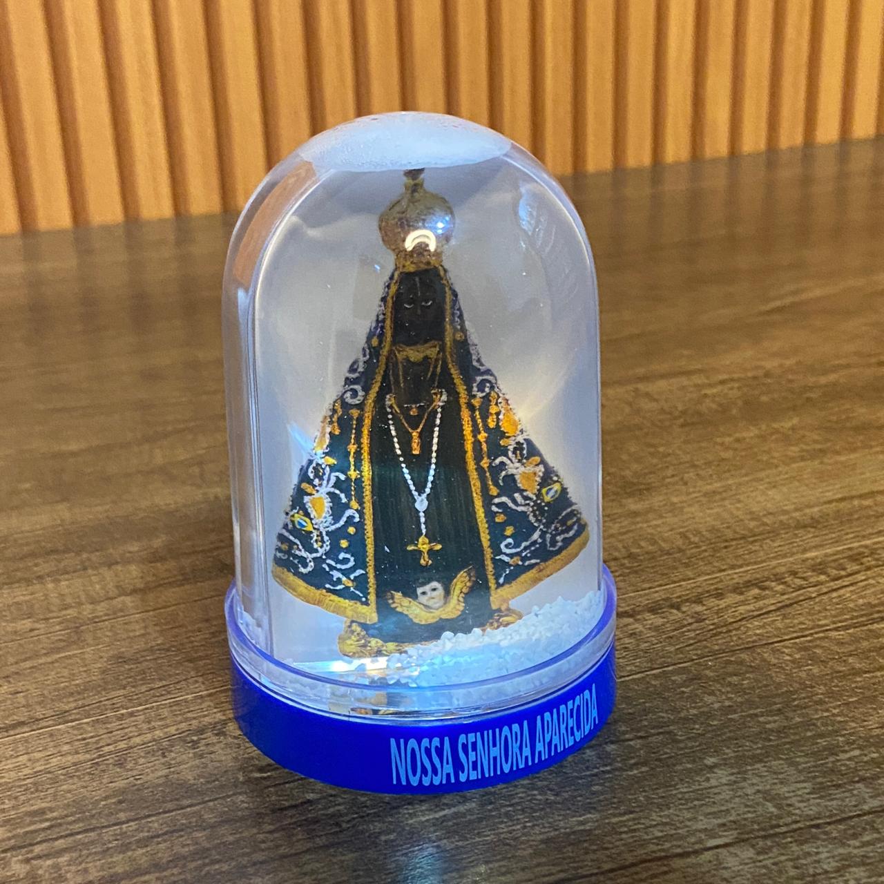 ENFEITE DE MESA GLOBO DE NEVE NOSSA SENHORA APARECIDA - MOD2 (1 UNIDADE)