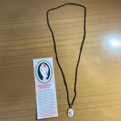 CORDÃO COM MEDALHA RESINADA SÃO GABRIEL ARCANJO (1 UNIDADES)