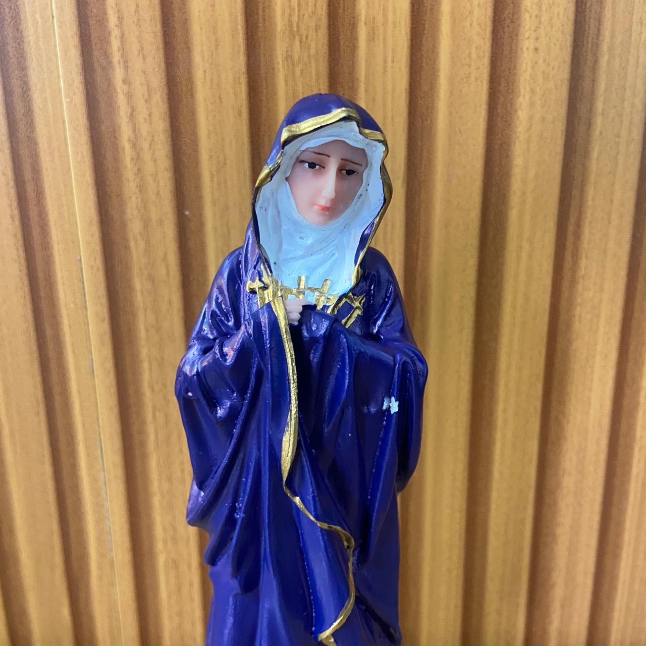 IMAGEM DE RESINA NACIONAL NOSSA SENHORA DAS DORES 20CM (1 UNIDADE)