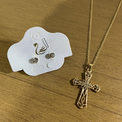 CORRENTE CRUCIFIXO COM BRINCO PONTA DE LUZ  MOD03 ( 1 UNIDADE)