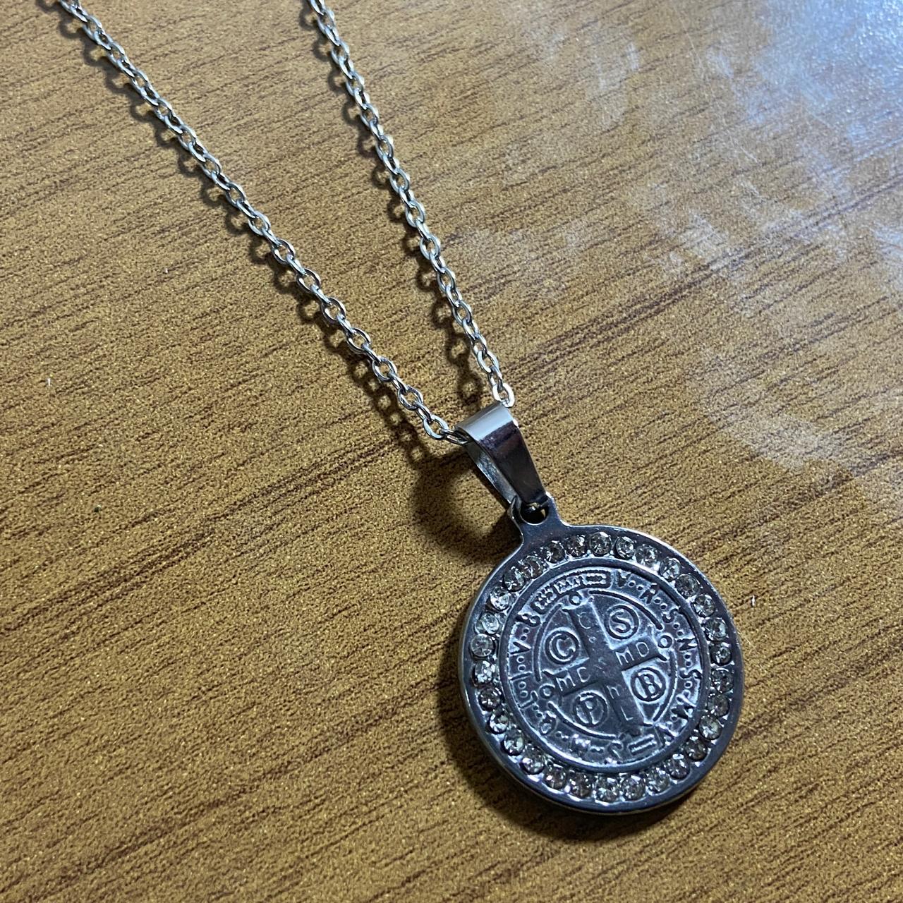 CORRENTE AÇO INOX MEDALHA DE SÃO BENTO COM STRASS (6 UNIDADES)