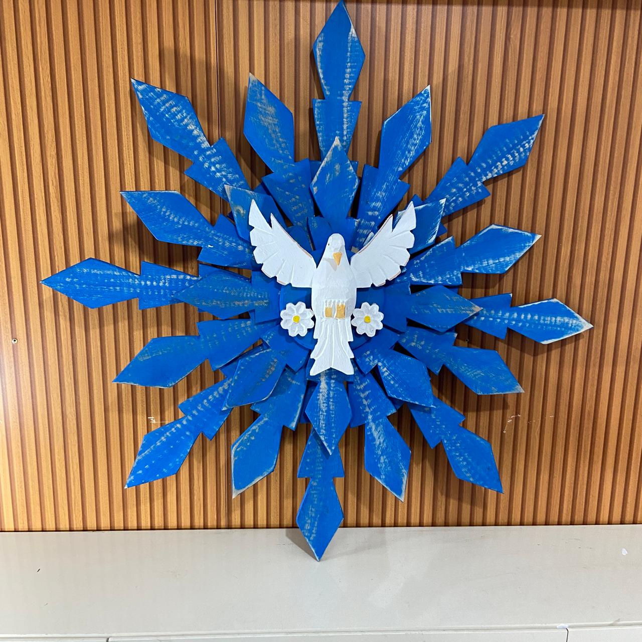 MANDALA MADEIRA DUPLO AZUL DIVINO ESPIRITO SANTO  92X92CM (1 UNIDADE)