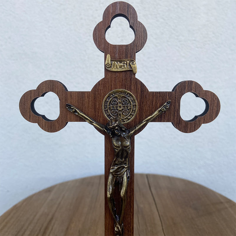 CRUCIFIXO MDF DE MESA 18CM (1 UNIDADE)