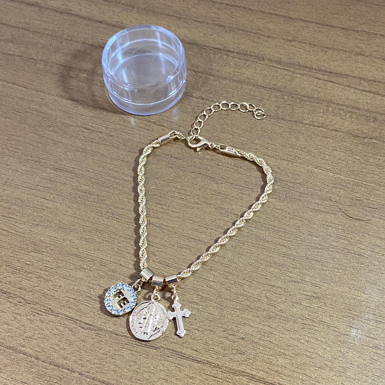 PULSEIRA DOURADA MEDALHA SÃO BENTO E FÉ (6 UNIDADES)