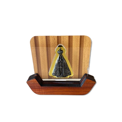 IMAGEM DE MESA METAL OURO VELHO NOSSA SENHORA APARECIDA NO ACRÍLICO E BASE DE MADEIRA 10,7CM (1 UNIDADE)