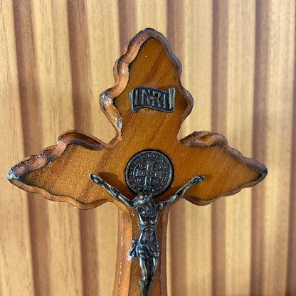 CRUCIFIXO MADEIRA DE MESA  14CM (1 UNIDADE)