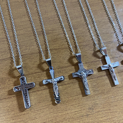 CORRENTE PRATEADA CRUZ MODELOS SORTIDOS (6 UNIDADES)