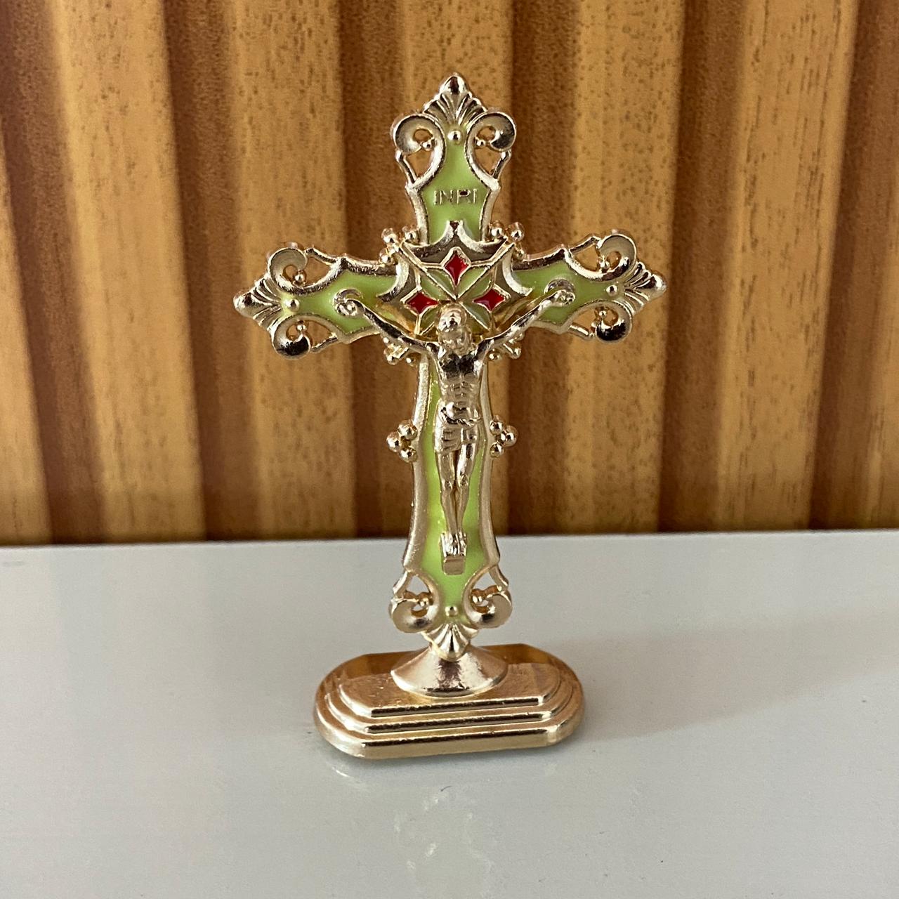 CRUCIFIXO PARA CARRO VERDE E DOURADO (12 UNIDADES)