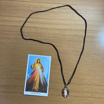 CORDÃO COM MEDALHA RESINADA JESUS MISERICORDIOSO (1 UNIDADES)