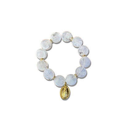 PULSEIRA ACRÍLICA BRANCA COM MEDALHA NOSSA SENHORA DAS GRAÇAS (03 UNIDADES)