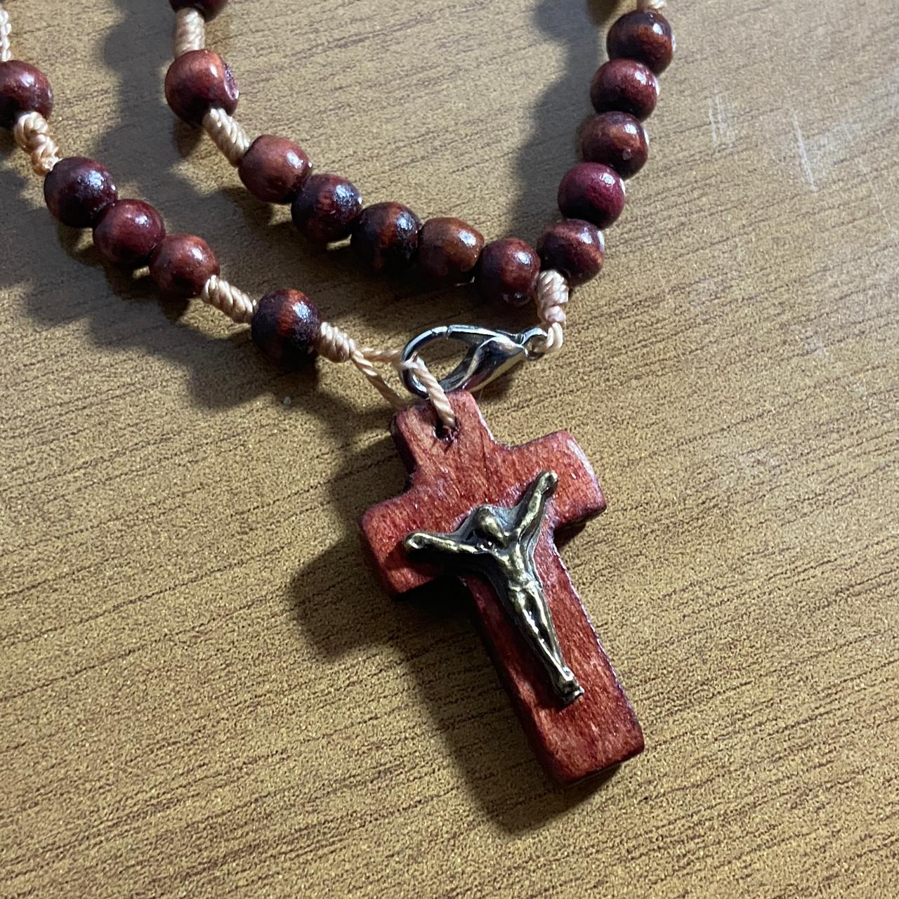 TERÇO PULSEIRA MADEIRA NOSSA SENHORA DE FÁTIMA (12 UNIDADES)