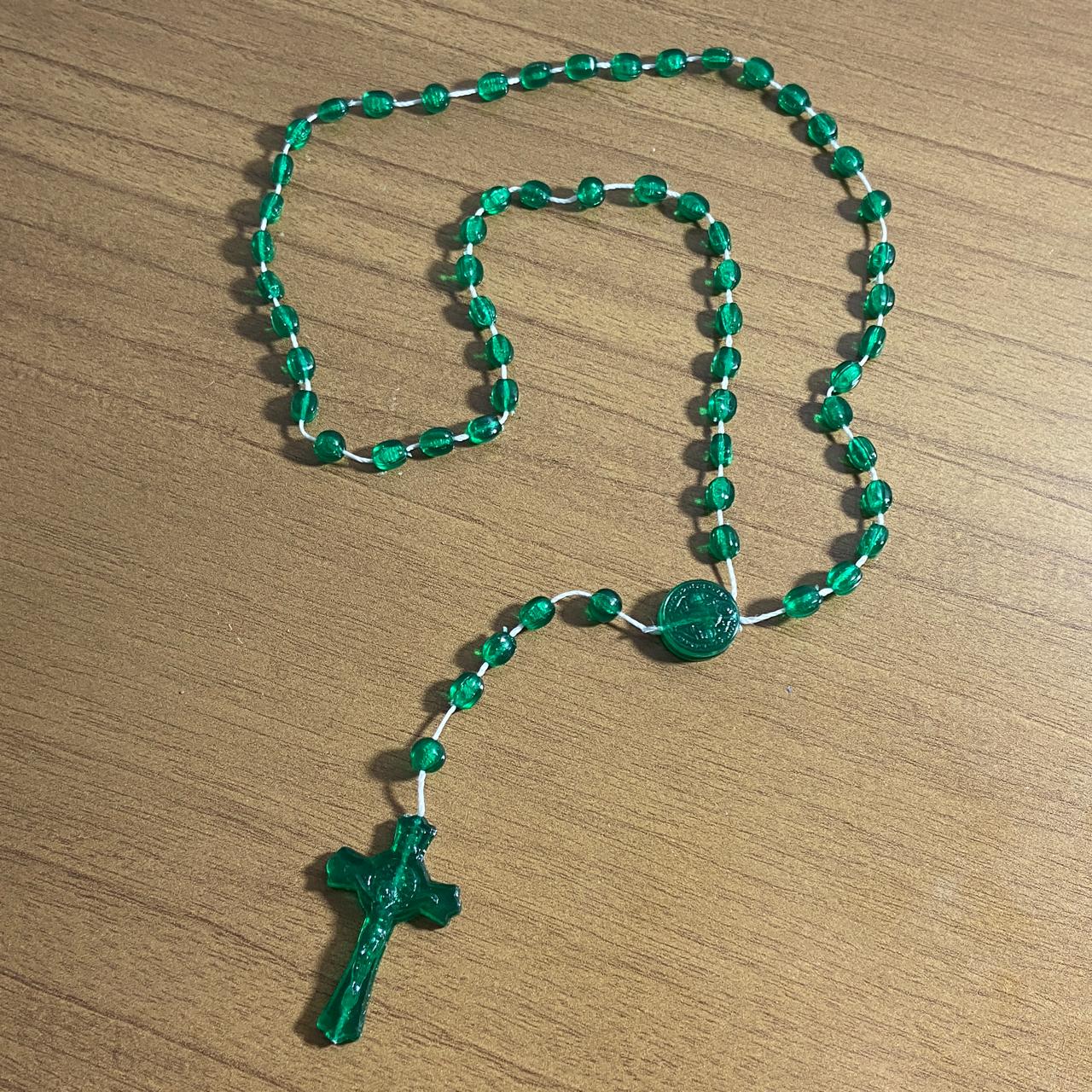 TERÇO ACRÍLICO G VERDE ESCURO BRILHOSO 6MM (12 UNIDADES)