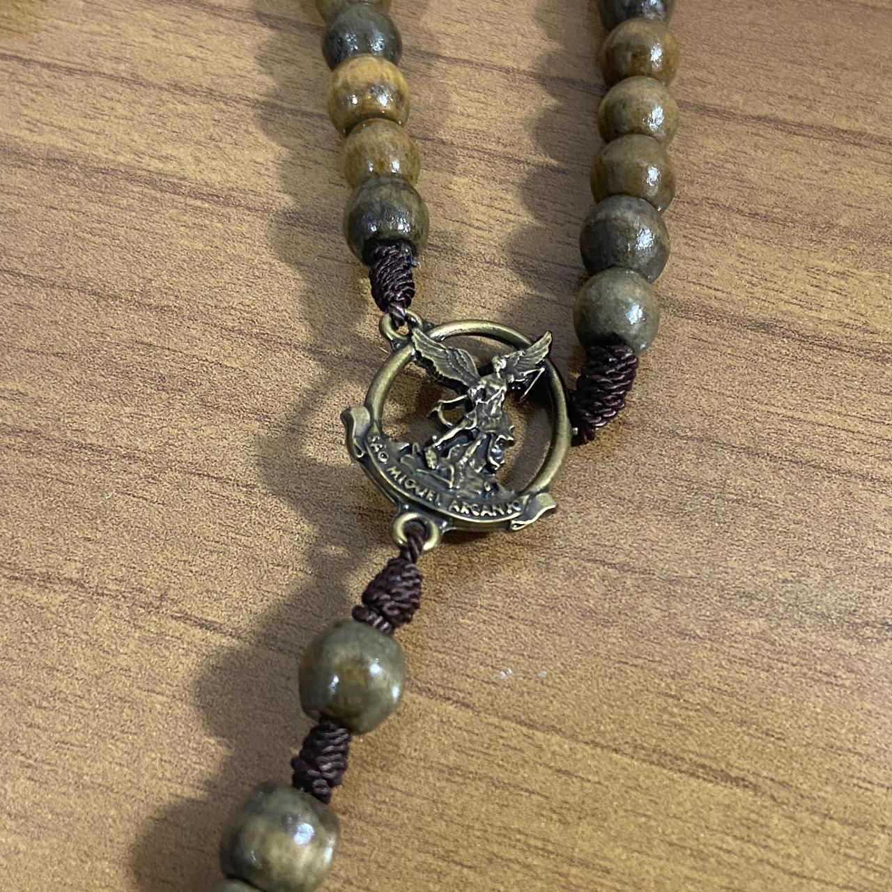 TERÇO DE MADEIRA ESPADA DE SÃO MIGUEL ARCANJO 8MM (1 UNIDADE)