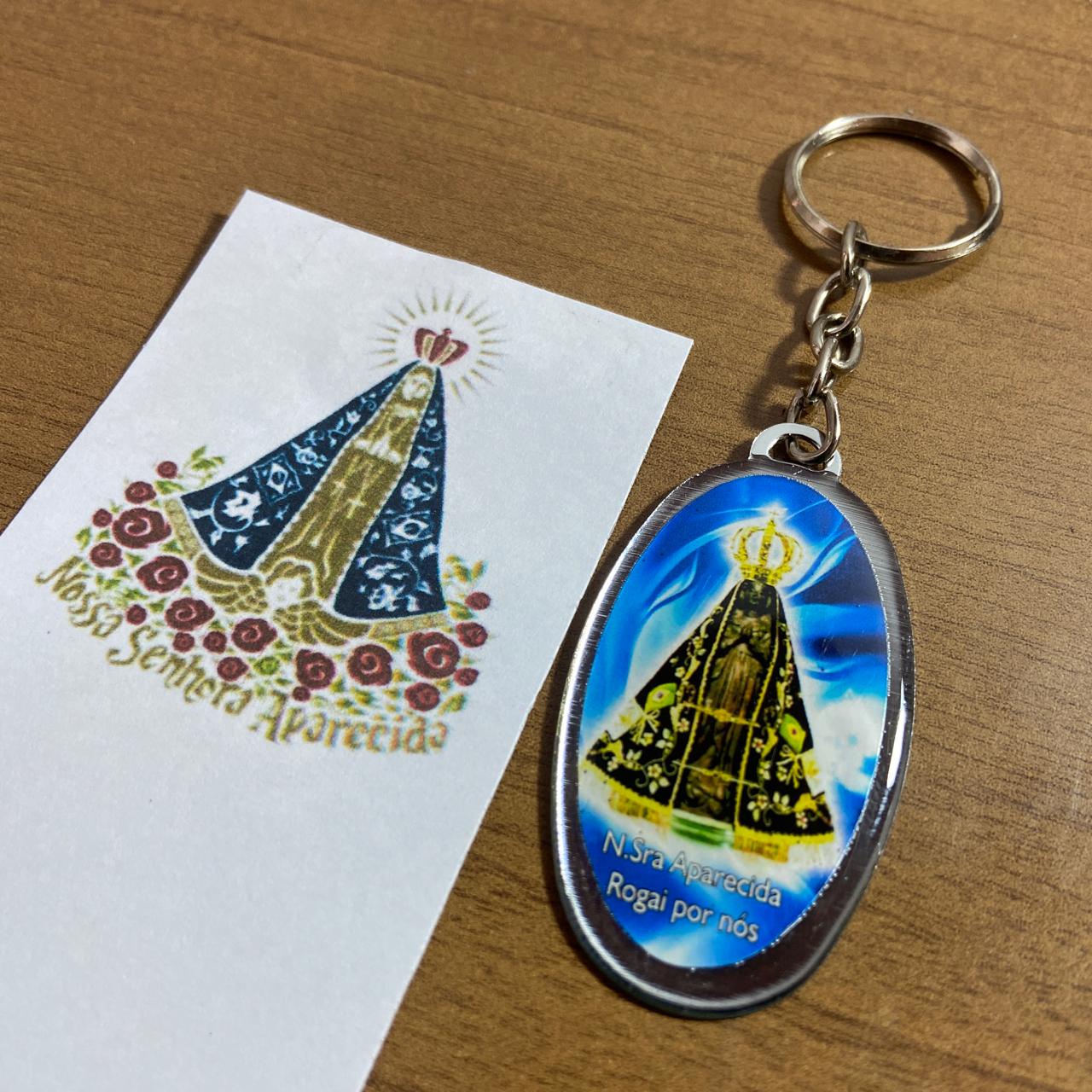 CHAVEIRO METAL OVAL RESINADO NOSSA SENHORA APARECIDA (6 UNIDADES)