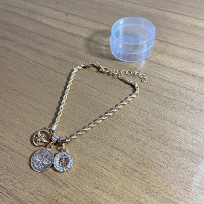 PULSEIRA DOURADA MEDALHA SAO BENTO E FÉ  (6 UNIDADES)