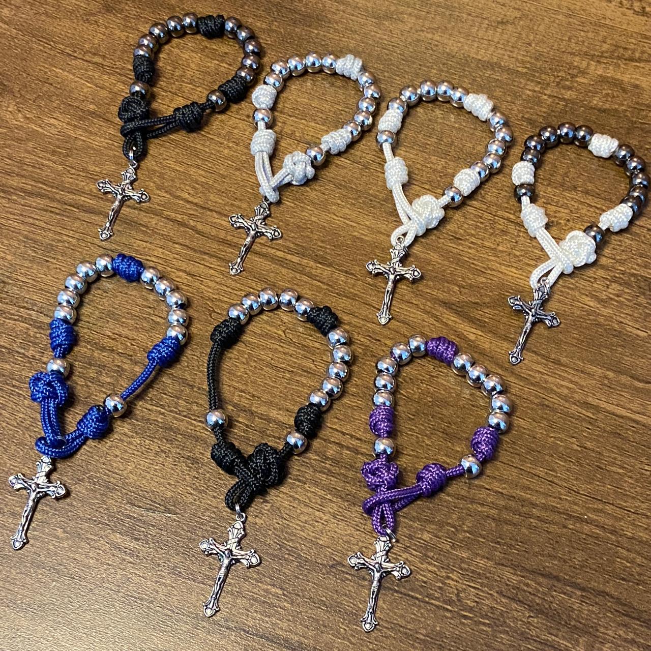 DEZENA EM CORDA CORES SORTIDAS 10MM (3 UNIDADES)