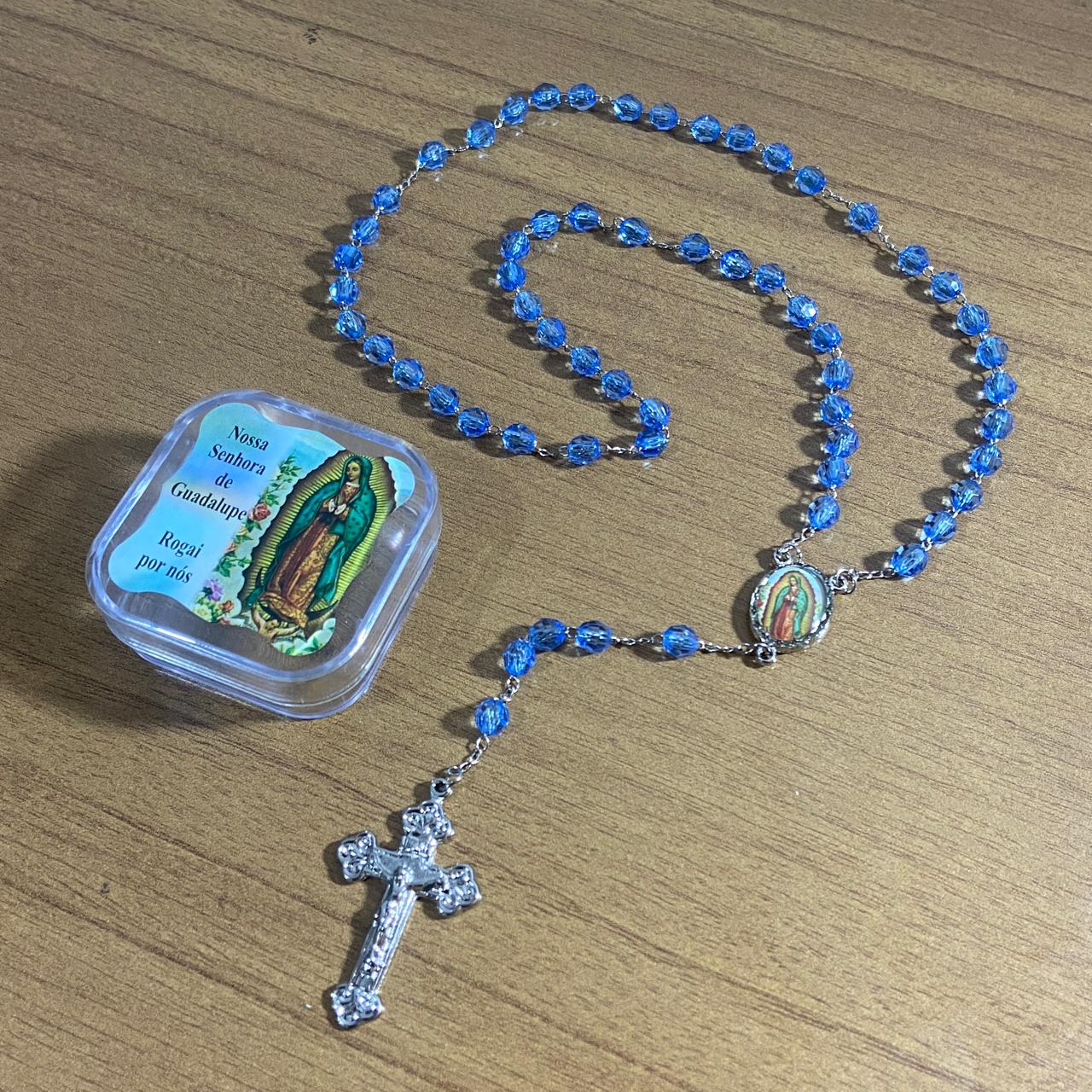 TERÇO SEMICRISTAL NA CAIXINHA NOSSA SENHORA DE GUADALUPE 6MM (6 UNIDADES)